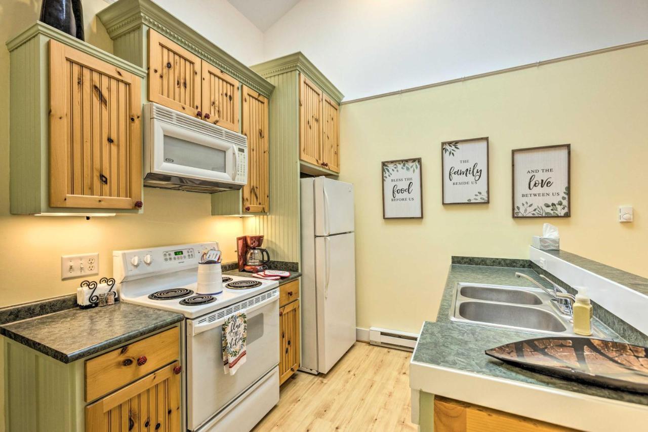 Charming Retreat Near Downtown Frankfort And Beaches 外观 照片