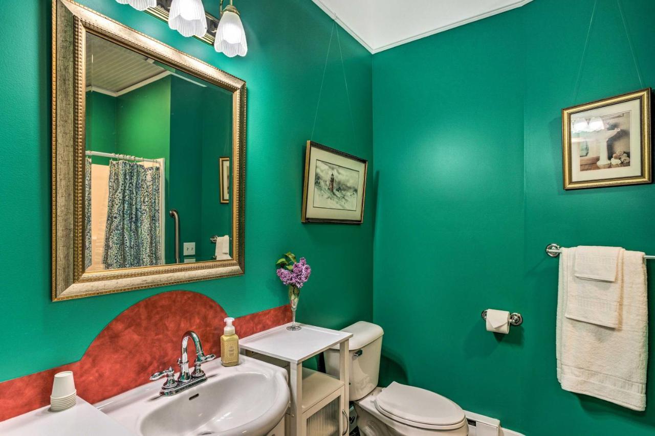 Charming Retreat Near Downtown Frankfort And Beaches 外观 照片