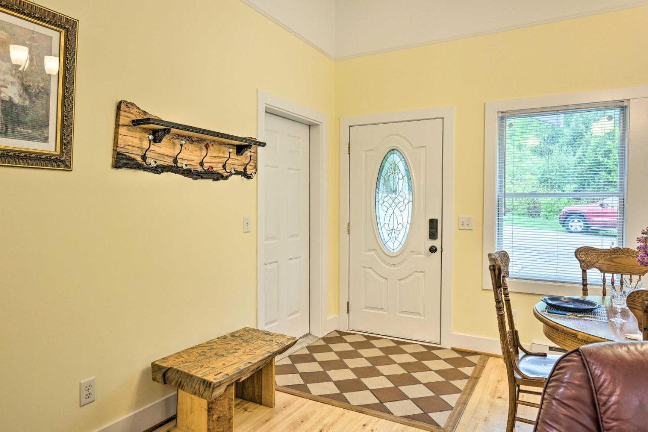 Charming Retreat Near Downtown Frankfort And Beaches 外观 照片